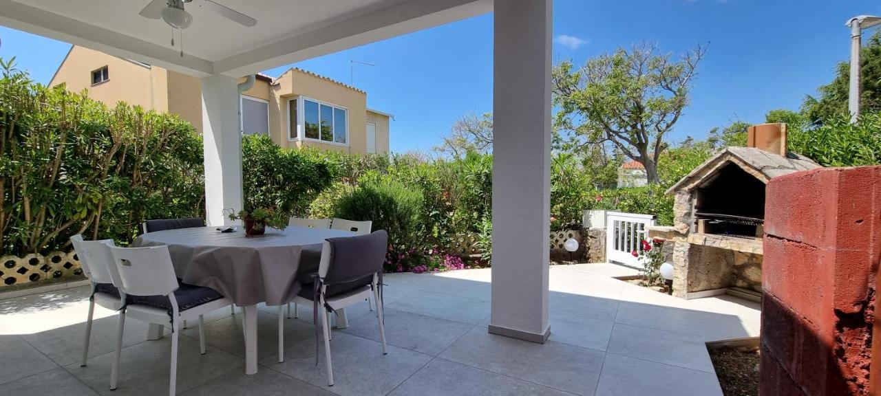 Apartment Tonci Novalja Dış mekan fotoğraf