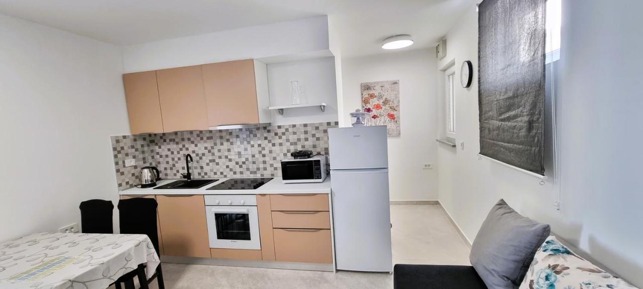 Apartment Tonci Novalja Dış mekan fotoğraf